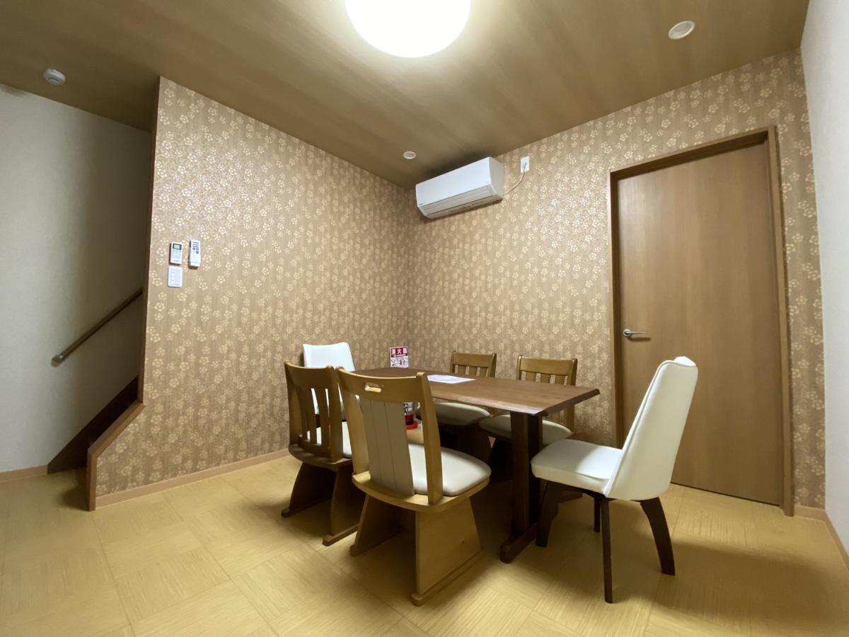 Wutong-40 Minutes Direct To Kansai Airport And 5 Minute Walk To Jr Or Subway Or Nankai Line And 1 Minute To Tsutenkaku The Landmark Of Osaka And Many Japanese Bistros Nearby Екстериор снимка