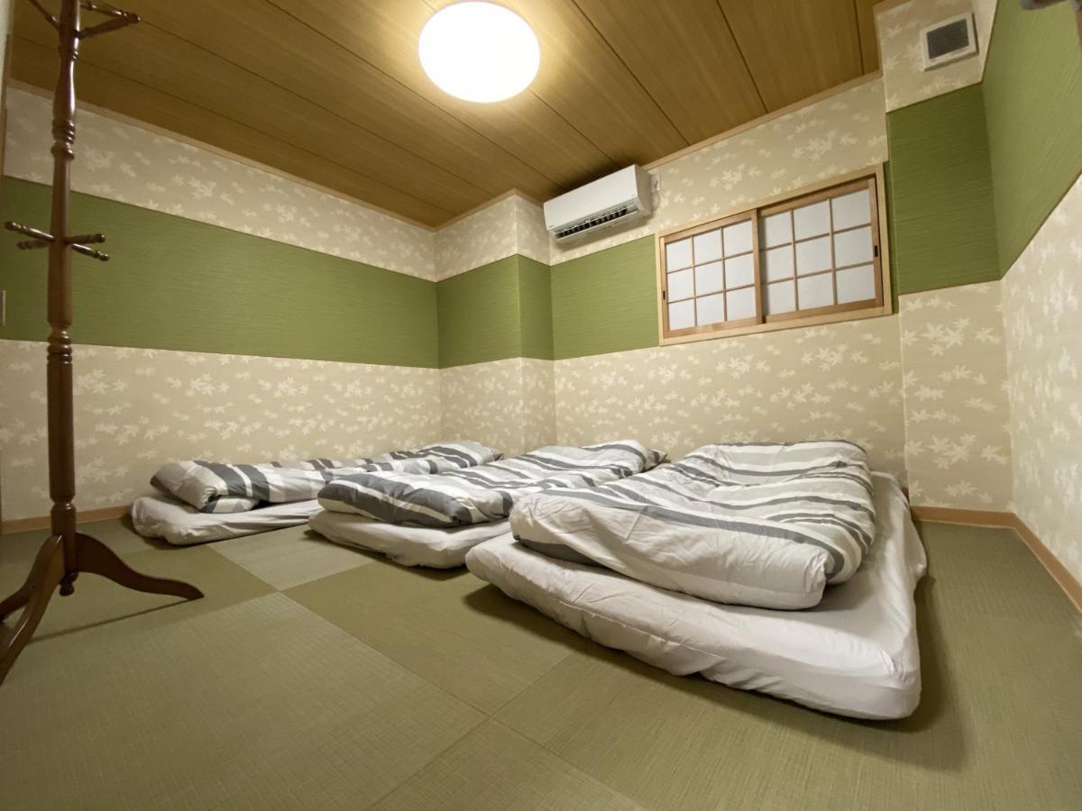 Wutong-40 Minutes Direct To Kansai Airport And 5 Minute Walk To Jr Or Subway Or Nankai Line And 1 Minute To Tsutenkaku The Landmark Of Osaka And Many Japanese Bistros Nearby Екстериор снимка