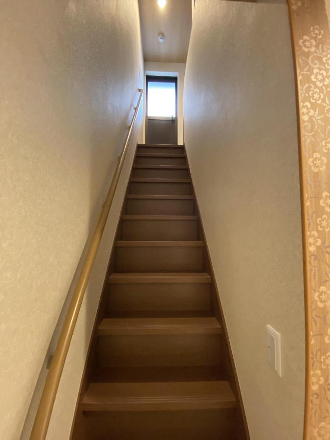 Wutong-40 Minutes Direct To Kansai Airport And 5 Minute Walk To Jr Or Subway Or Nankai Line And 1 Minute To Tsutenkaku The Landmark Of Osaka And Many Japanese Bistros Nearby Екстериор снимка
